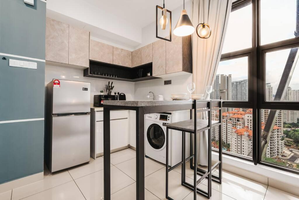 Arte Mont Kiara-2bedroom-netflix-4pax * Kuala Lumpur