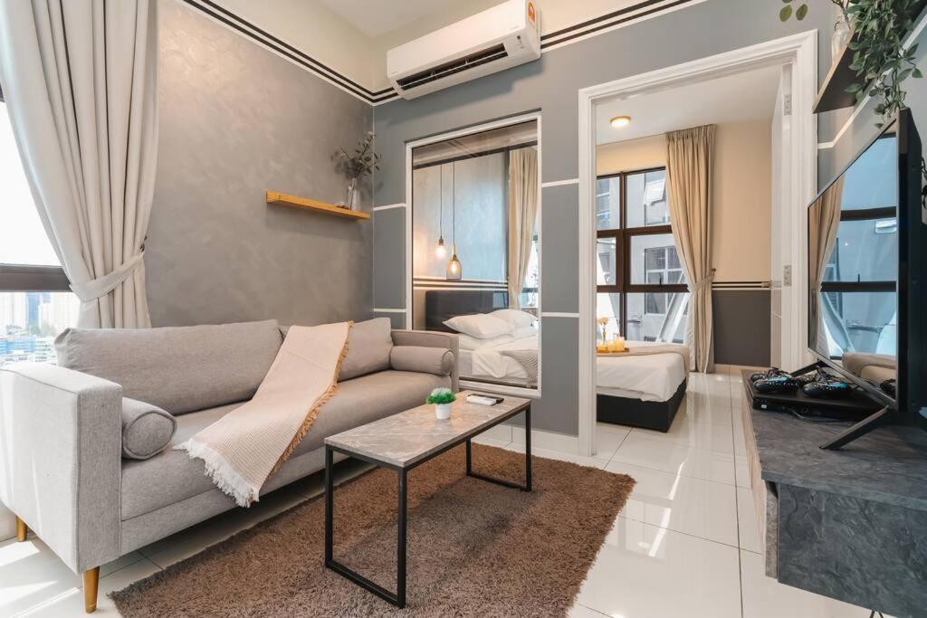 Arte Mont Kiara-2bedroom-netflix-4pax Pangsapuri *
